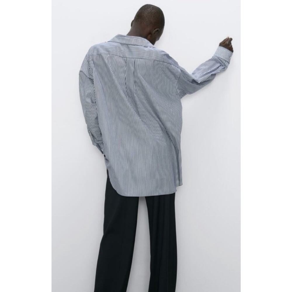 Zara Stripe Button Down Size Medium - image 4
